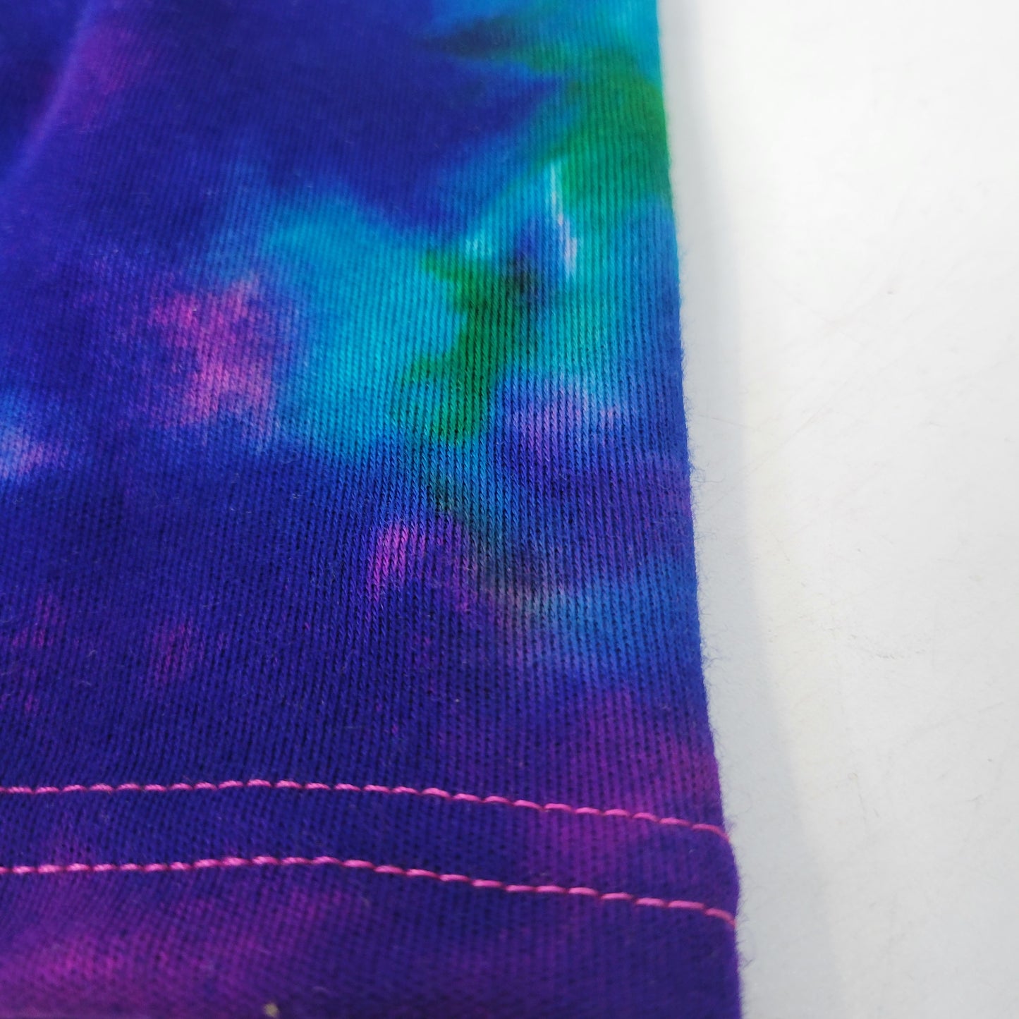 Boardies longer inseam 2T Dreamweight Panther Chameleon & Dragonfruit