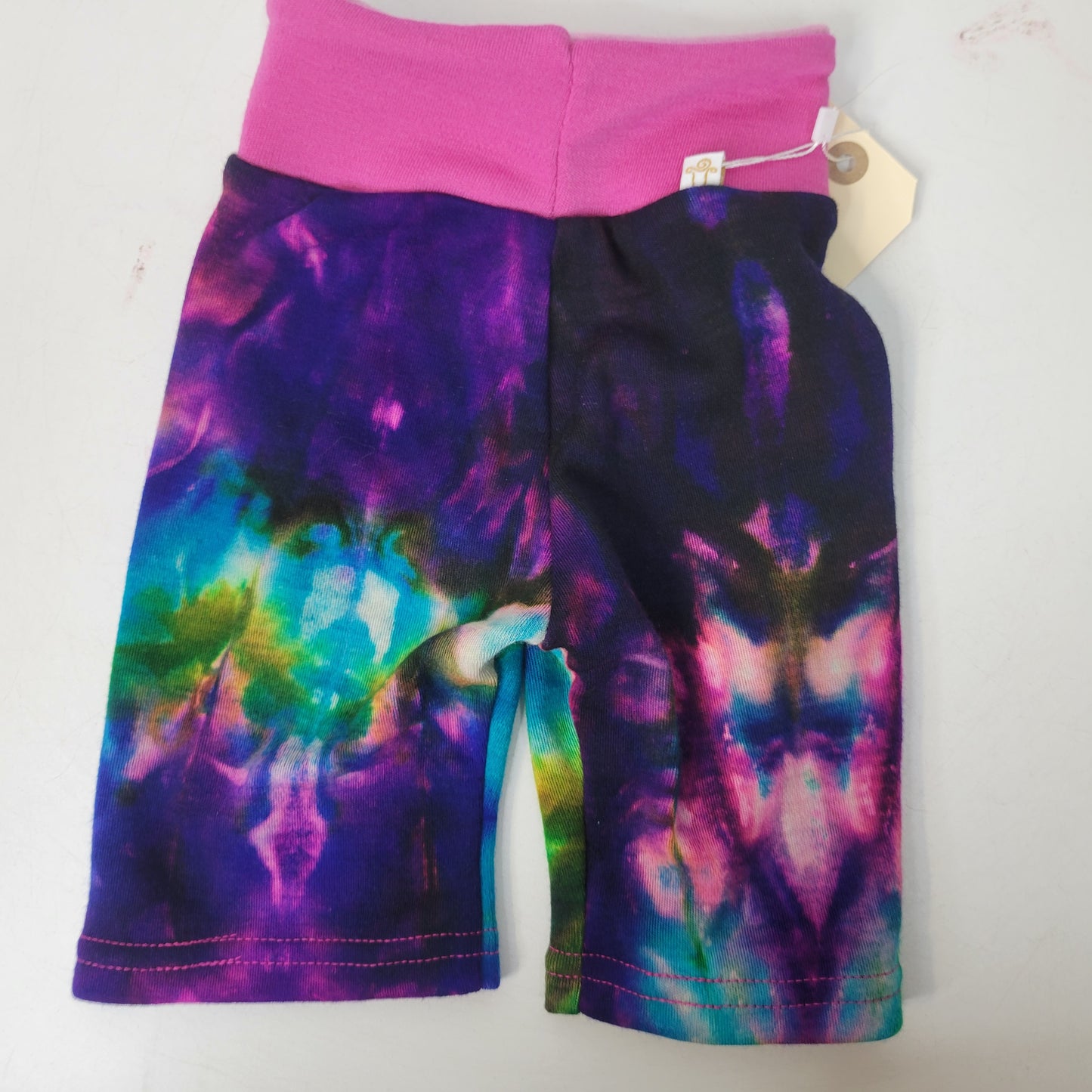 Boardies longer inseam 2T Dreamweight Panther Chameleon & Dragonfruit