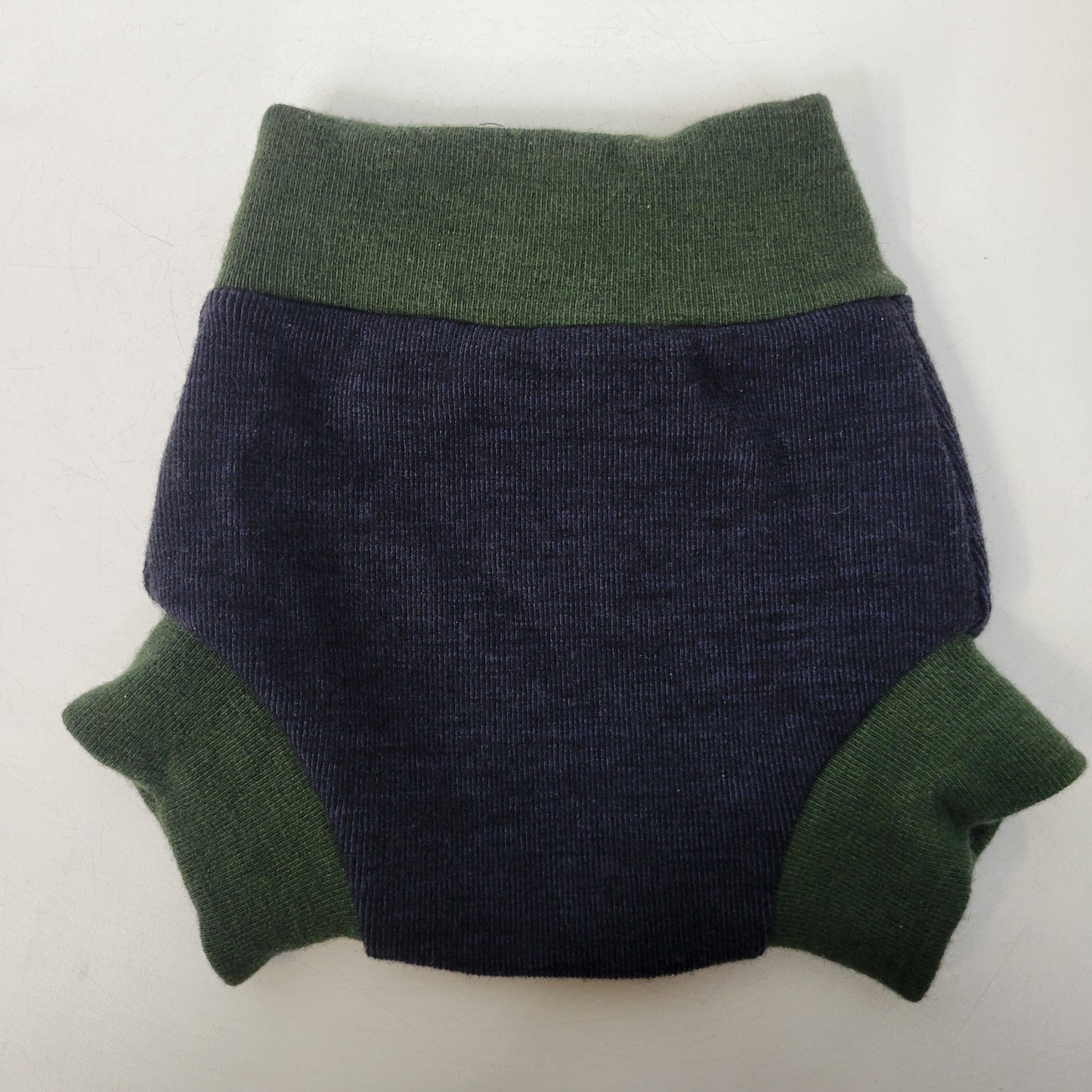 Explorer Medium Striped Navy & Striped Verdant