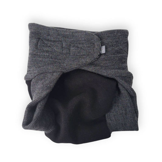 Abrazo Medium Black & Striped Nightfall