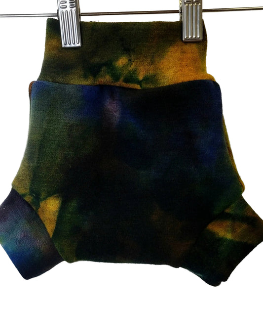 Brief Small Enchanted Static