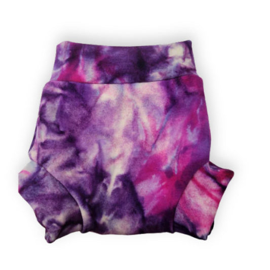 Explorer con rayas grandes rosa y bayas de Saskatoon