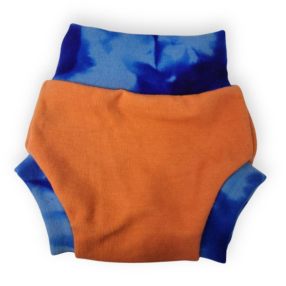 Traditional M HW Carrots & Blue Tie Dye